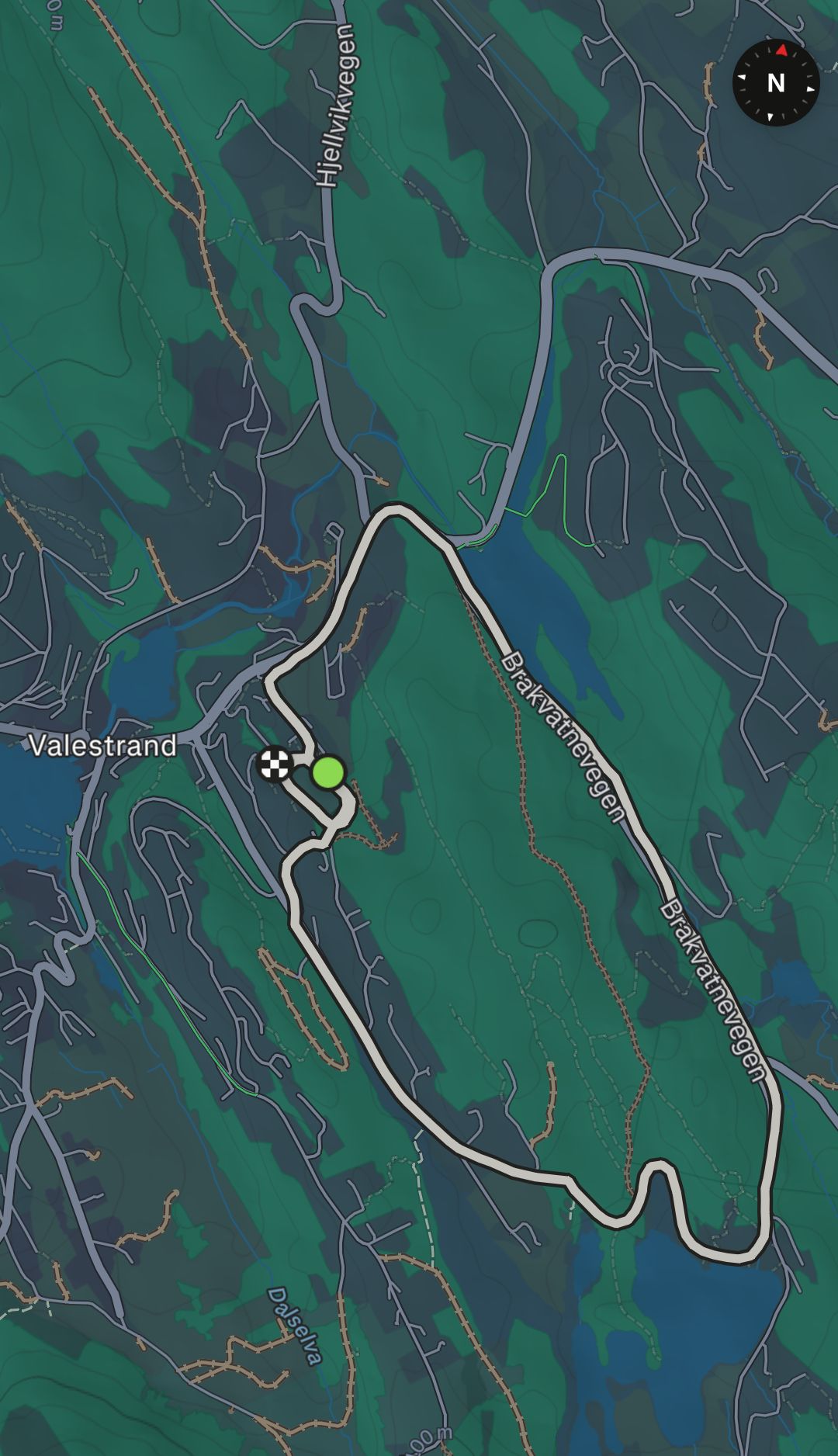Løypekart for Valestrandsmarka Rundt, som viser traseen frå Valestrand rundt Brakvatnet og tilbake.